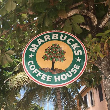 Marbucks Bed & Breakfast San Pedro  Luaran gambar