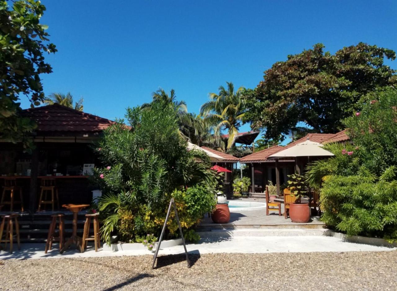 Marbucks Bed & Breakfast San Pedro  Luaran gambar